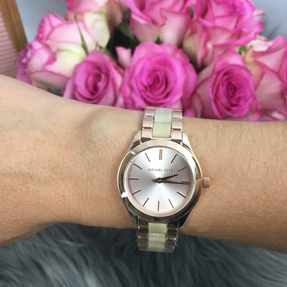 New Michael Kors Slim Runway Watch - Picture 7 of 8